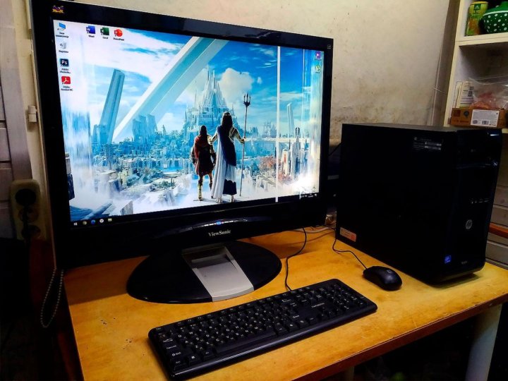 სამუშაო დესკტოპ კომპიუტერი მონიტორით – სრული კომპლექტი